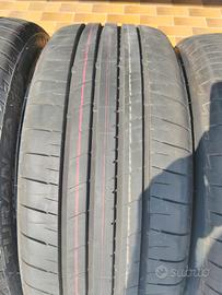 Bridgestone 215 55 18 nuovi 