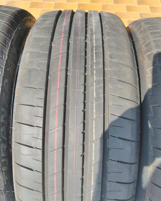 Bridgestone 215 55 18 nuovi 