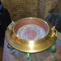 Braciere antico in ottone e rame con base in ferro