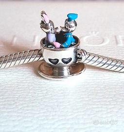Pandora charm Disney disneyland tazza Paperino 