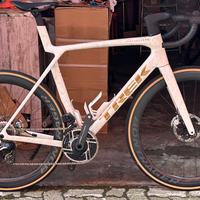 Trek madone slr 9 L