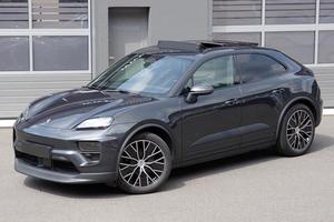 PORSCHE Macan Ev 265KW (360HP)