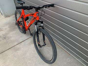 Btwin Rockrider 340