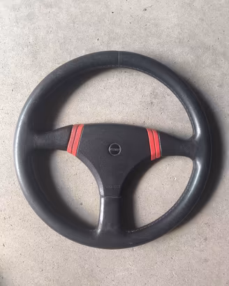 Volante momo per  fiat uno turbo IE mk2  originale