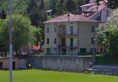 Serra San Quirico appartamento con giardino