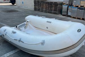 tender eurovinil 275 chiglia vtr+motor suzuki 6cv