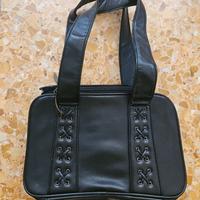 Borsa similpelle nera con lacci