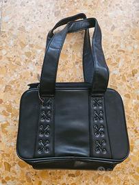 Borsa similpelle nera con lacci