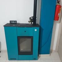 Idrostufa Phebo a Pellet 