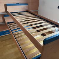 Letti singoli salvaspazio trasformabili a castello