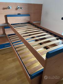 Letti singoli salvaspazio trasformabili a castello
