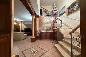 VILLA A SCHIERA D'ANGOLO A VILLA DI BRIANO