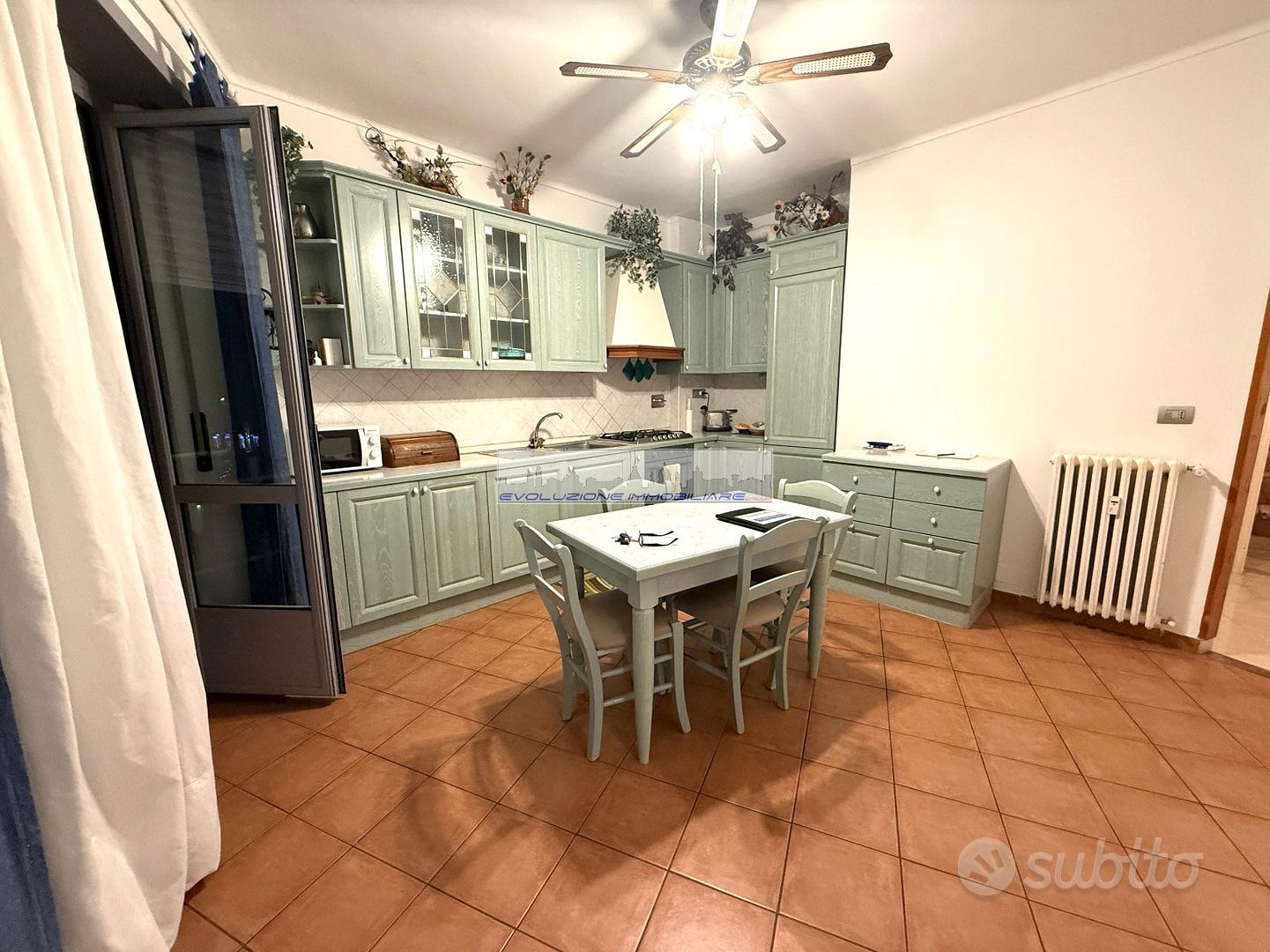 Apartment in Grugliasco, Torino - Vista 4