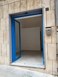 Locale commerciale RIONE ALTO