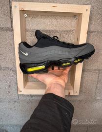 Air max 95 black neon
