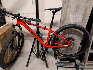 Mountain bike Grand Canyon 6.0Al