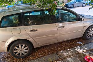 RENAULT Mégane 2.0 16V dCi Grandtour Dynamique