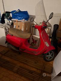 Vespa Lx 150