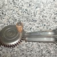 Per Collezionisti : Sbattitore a manovella anni 50