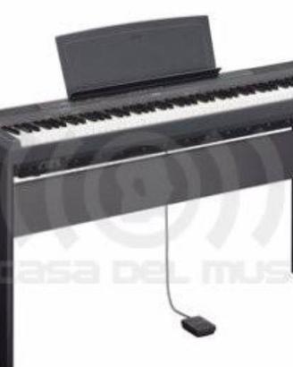 Piano Yamaha P150B. Tasti pesati. Pedale.