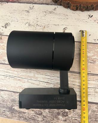 Faretti a LED luce fredda per binario