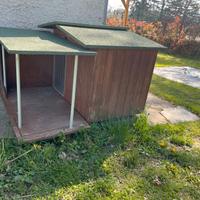Cuccia per animali con veranda