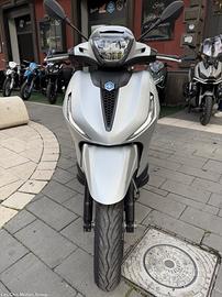 Piaggio Beverly 300 S