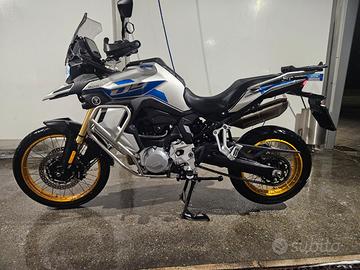 Voge 900 DSX PERFETTA + ACCESSORI + GARANZIA