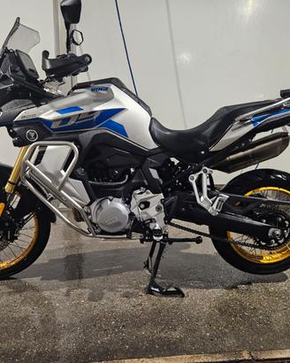 Voge 900 DSX PERFETTA + ACCESSORI + GARANZIA