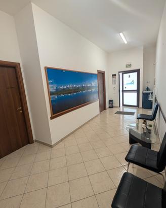 Locale commerciale ideale per studio professionale