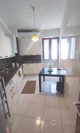 Appartamento di 105 m² con più di 5 locali a Strad