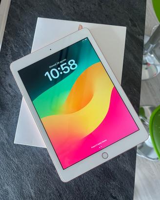 iPad 2018 (6th generazione) Wi-Fi 32 GB Gold