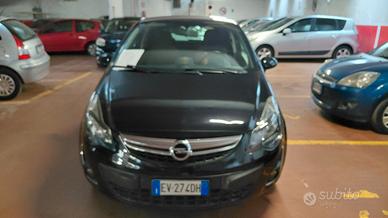 Opel Corsa 1.2 85CV 3 porte GPL-TECH b-color