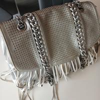 Borsa da donna argentata usata