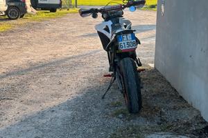 Husqvarna sm 125