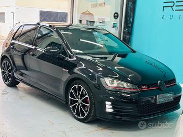 VOLKSWAGEN GOLF 7 GTI 2.0 TSI 220CV DSG PERMUTE