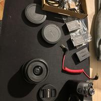CANON EOS R100