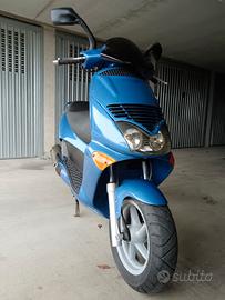 Aprilia Leonardo 150 