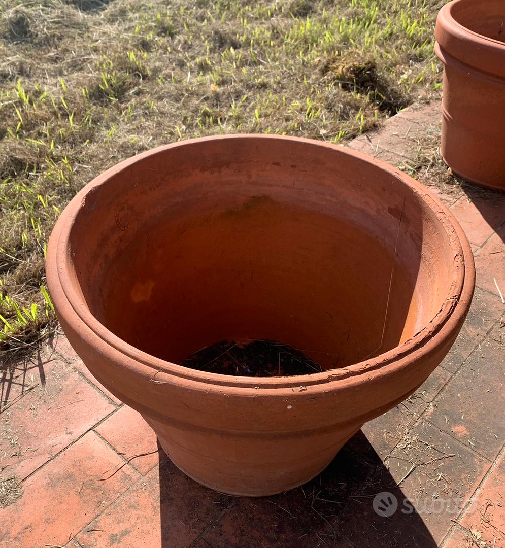 Vaso grande in terracotta - Giardino e Fai da te In vendita a Lucca