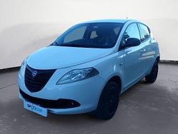 Lancia Ypsilon 0.9 TwinAir 85 CV 5 porte Meta...
