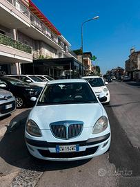 Lancia Ypsilon 1.3 Multijet 16V Argento NEOPATENTA