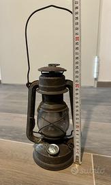 Lampada a petrolio epoca vintage olio
