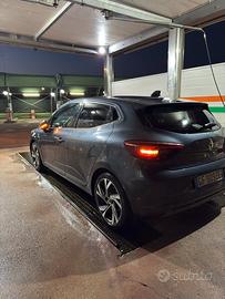 clio e-tech hybrid rs line