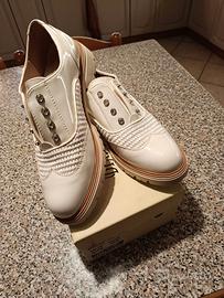 Mocassini / Scarpe basse bianche in vernice Diaman