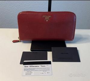 Portafoglio Prada