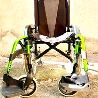 Carrozzina ad autospinta