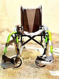 Carrozzina ad autospinta