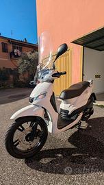 Peugeot Tweet 200 Active Abs