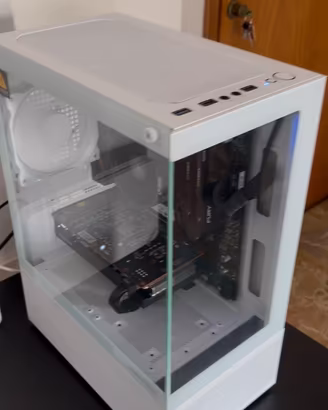 Computer fisso – AMD Ryzen 5 / RX 6600