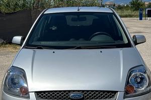 FORD Fiesta 5ª serie - 2008